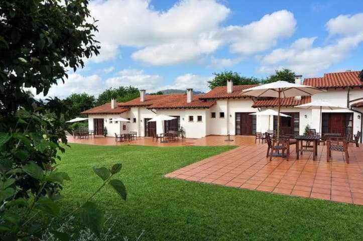Apartamento Familiar Cercano A Playa De Rodiles 7 El Olivar  エクステリア 写真